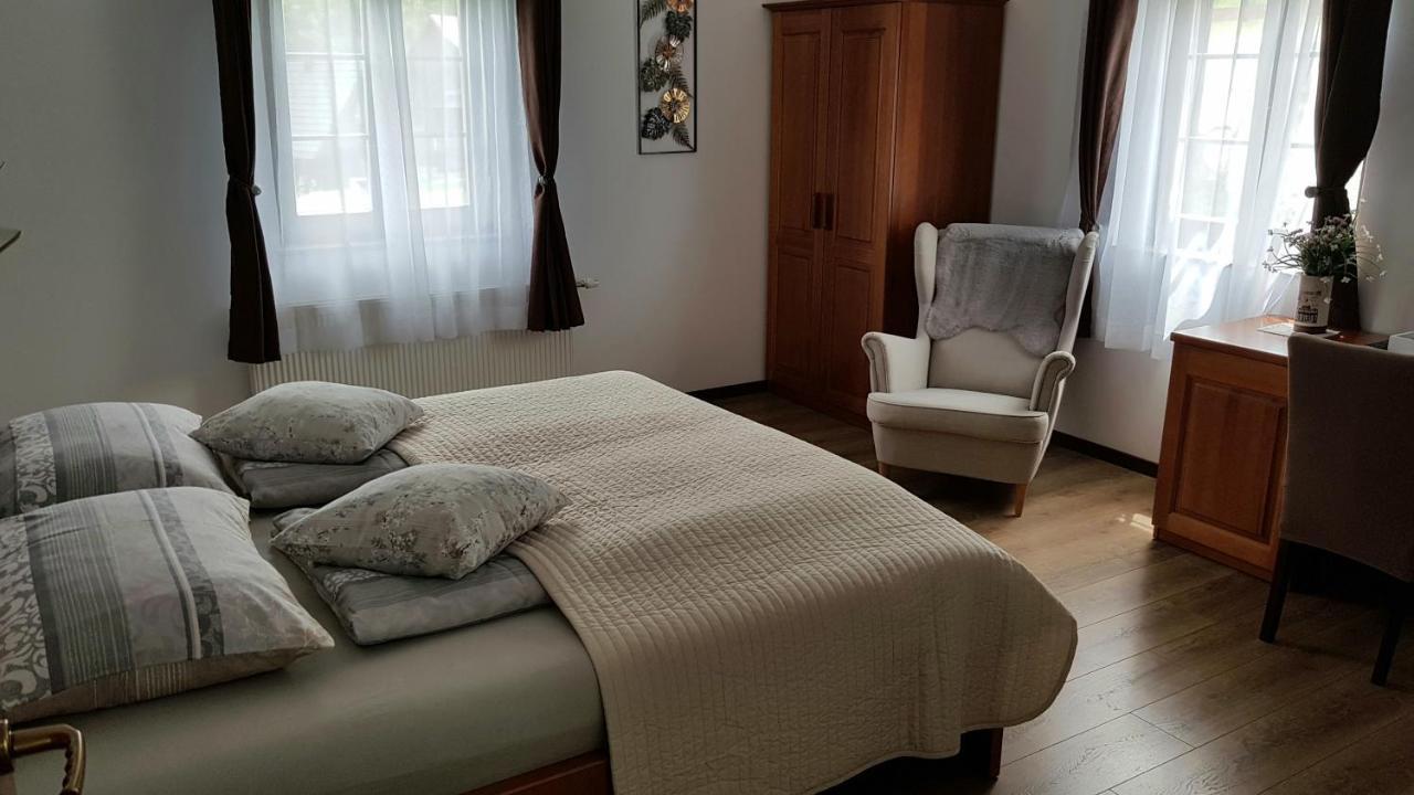 B&B Plitvice Lakes Villa Prica 普利特维采村 外观 照片