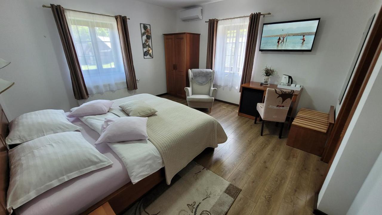 B&B Plitvice Lakes Villa Prica 普利特维采村 外观 照片